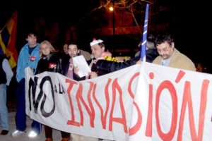 Valladolid se echa a la calle a protestar contra la ocupación de Irak y Palestina.