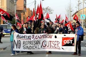 Imágenes de la manifestación en Castellbisbal para exigir la  readmision de un trabajador afiliado a CGT en Gutser