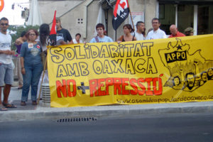 Manifiesto de repudio ante el consulado de México en Palma de Mallorca