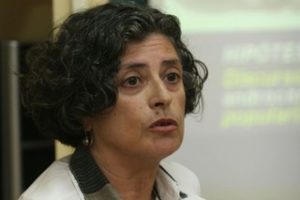 María José Barral : «El discurso científico se adapta a la sociedad»