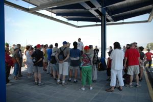 Tarragona : Caminata en defensa de un ferrocarril público y social