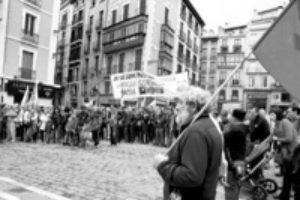 1º de mayo en Iruñea : No al TAV, solidaridad internacional y por la huelga general