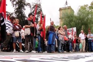 CNT, CGT y Solidaridad Obrera se manifiestan de Barcelona por la Huelga General (Video)