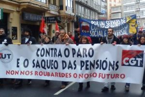 Huelga General en Galicia : más de 500 manifestantes contra el pensionazo en A Coruña