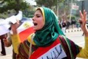Acusan al Ejército egipcio de detenciones masivas y desapariciones