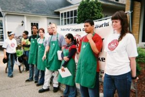 Victoria en Starbucks: Camarerxs consiguen trato igualitario tras 3 años de lucha