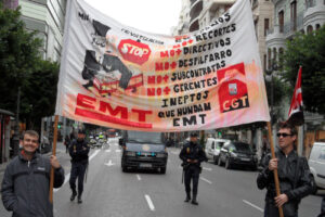Manifestación de los trabajadores de EMT y FGV contra el desmantelamiento y la privatización del transporte público