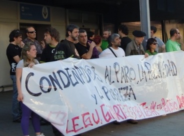 Protesta en IKEA Barakaldo contra los despidos y la precariedad laboral (1 abril)