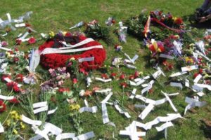 Homenaje a las víctimas del franquismo en Valéncia (Vídeo)
