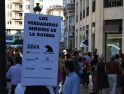 400 personas se manifiestan contra el Desfile militar en Málaga