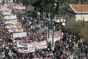Llamamiento urgente para recaudar dinero para los detenidos los días 28 y 29 de junio en Atenas