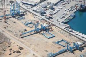 Empresas del metal en el Puerto de Algeciras estimulan la contratación de mano de obra esclava