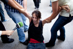 Israel comienza deportaciones de activistas de la “Flytilla”
