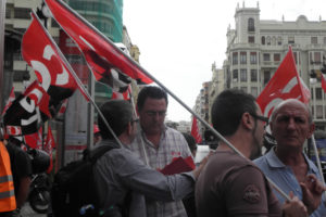 Los trabajadores de Válvulas Arcos se manifiestan en Valencia contra el ERE y la deslocalización