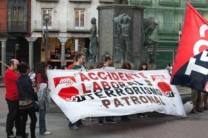 Concentración en Valladolid contra los accidentes laborales y por la Huelga General