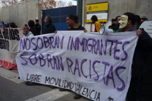Centenares de personas reivindican los derechos de lxs immigrantes en València y Barcelona