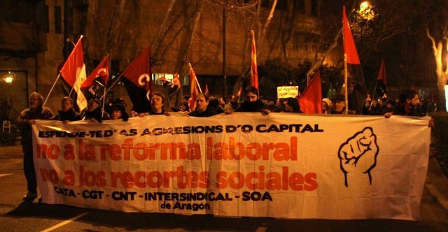 Más de tres mil manifiestantes en Zaragoza contra los Recortes y la Reforma Laboral
