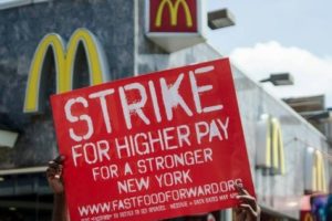 Internacional: Los trabajadores del sector de la comida rápida, en huelga en EEUU.