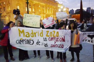 Manifestaciones en Buenos Aires de repudio a Rajoy, el príncipe Borbón y otros visitantes «indeseables»
