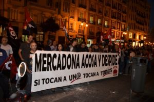CGT se concentra en Gandia y Valencia contra la política antisindical de Mercadona y por la readmisión de Fran