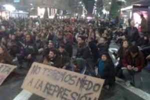La represión por la Huelga General del 29M continúa, ahora contra dos vecinos de Sant Andreu