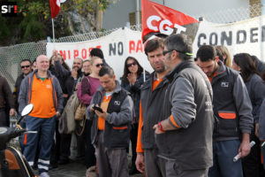 Los trabajadores de Unipost en Sevilla se declaran en huelga por impagos