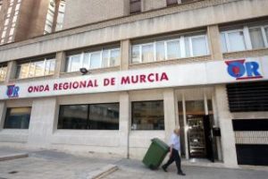 Radio Televisión de la Región de Murcia, condenada por despido improcedente y contratación en fraude de ley