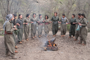 Guerrilleras kurdas envían mensaje por el Día Internacional de la Mujer