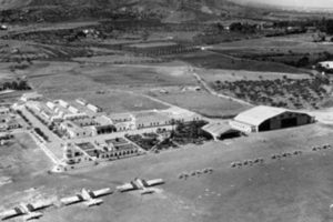 Torremolinos (Málaga). Mano de obra esclava construyó la terminal civil del pujante aeropuerto de Málaga