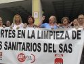 CGT se moviliza contra los atropellos de LISAN en la limpieza sanitaria de hospitales en Málaga