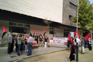 Segunda concentración de CGT en la entrada de la Residencia de Mayores de Úbeda