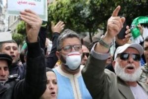 ARGELIA | Epidemia de represión contra el Hirak