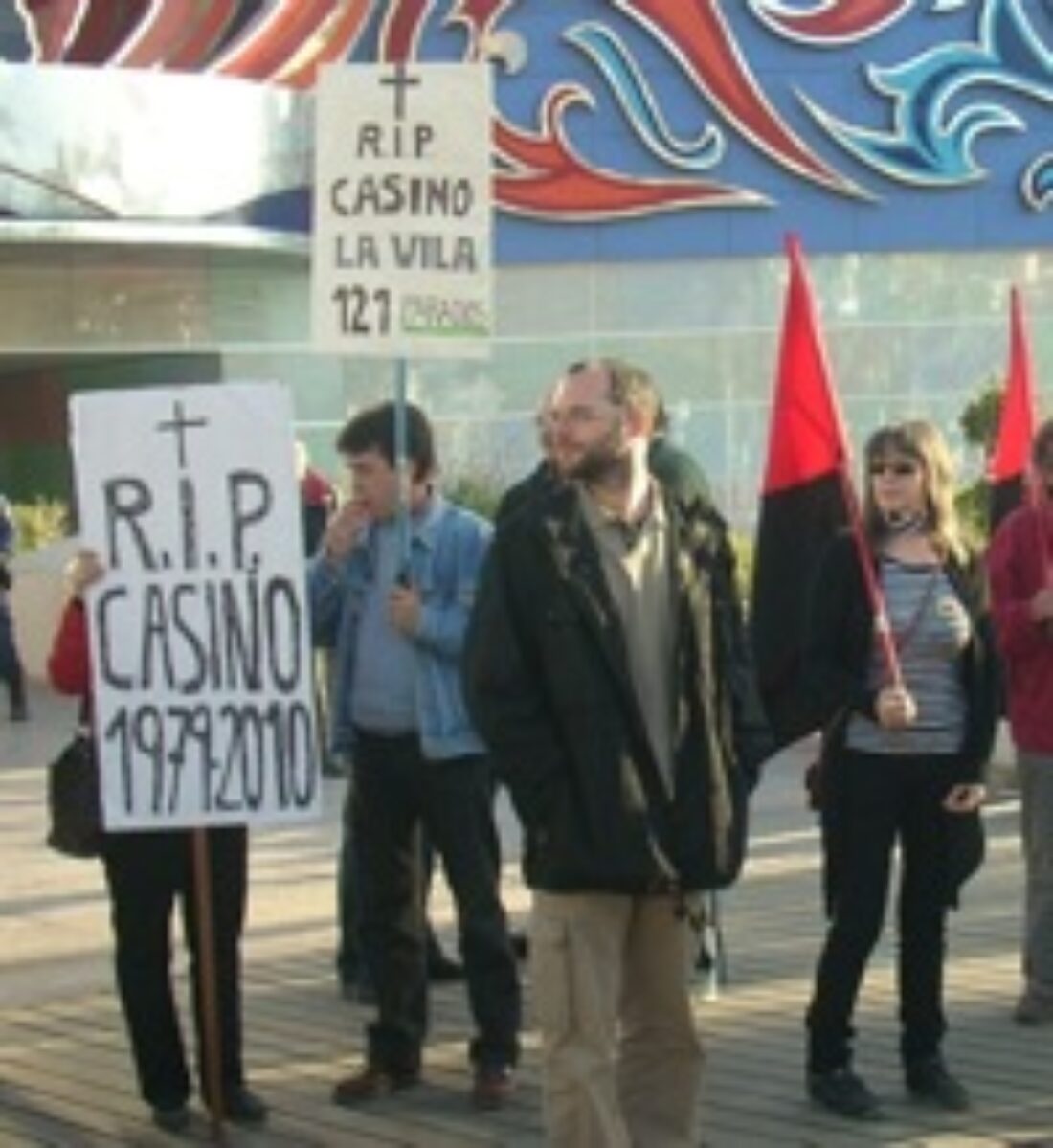 15 abril, Valencia : Actos contra los despidos masivos en el Casino de la Vila