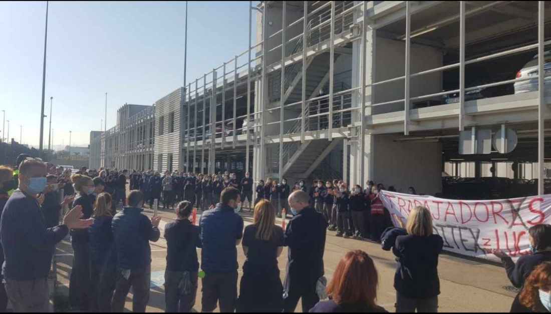 Rotundo éxito de la huelga ante INDITEX en su centro logístico de Plataforma Europa (Zaragoza) tras la falta de respuesta a las reivindicaciones de la plantilla