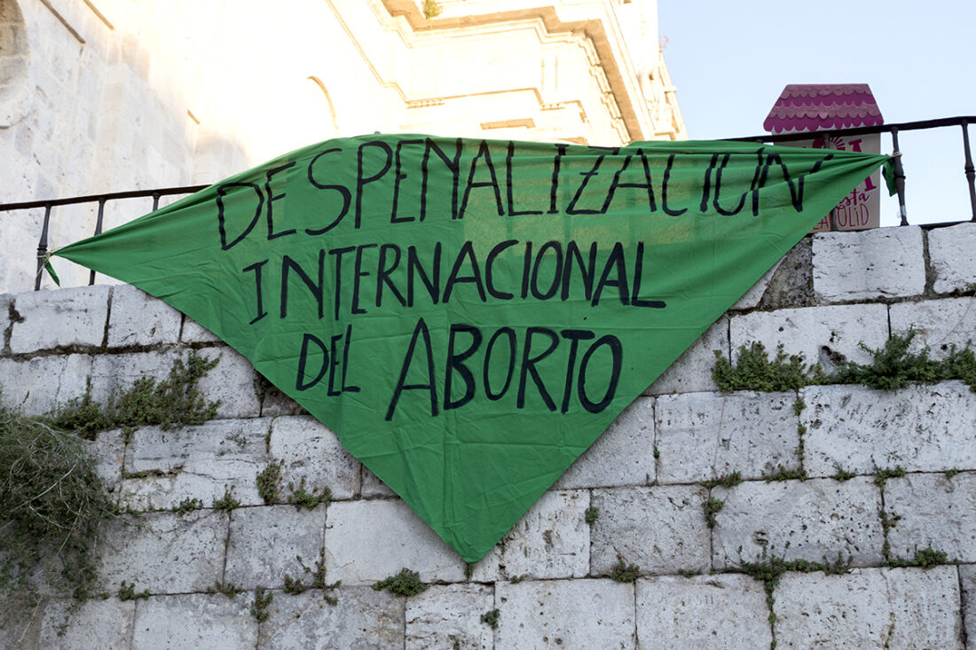 Concentración de CGT Valladolid en el Día Internacional por la Despenalización del Aborto
