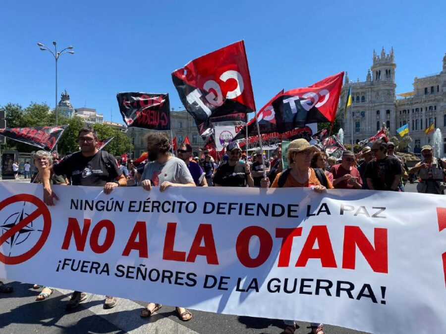 Manifestación en Madrid contra la OTAN - Imagen-21