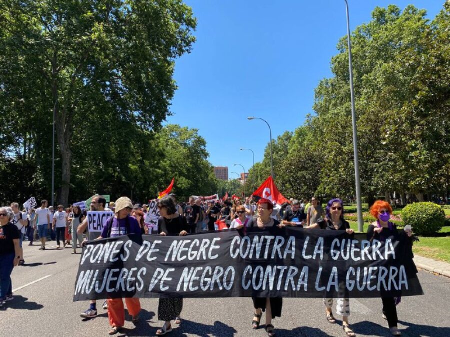 Manifestación en Madrid contra la OTAN - Imagen-9