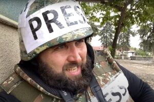 CGT reivindica la puesta en libertad del periodista Pablo González, secuestrado en Polonia desde hace seis meses mientras cubría la guerra en Ucrania