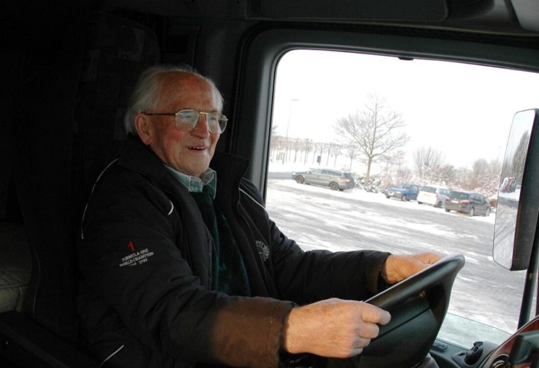 Profesionales del transporte inician movilizaciones por la jubilación a los 60 años