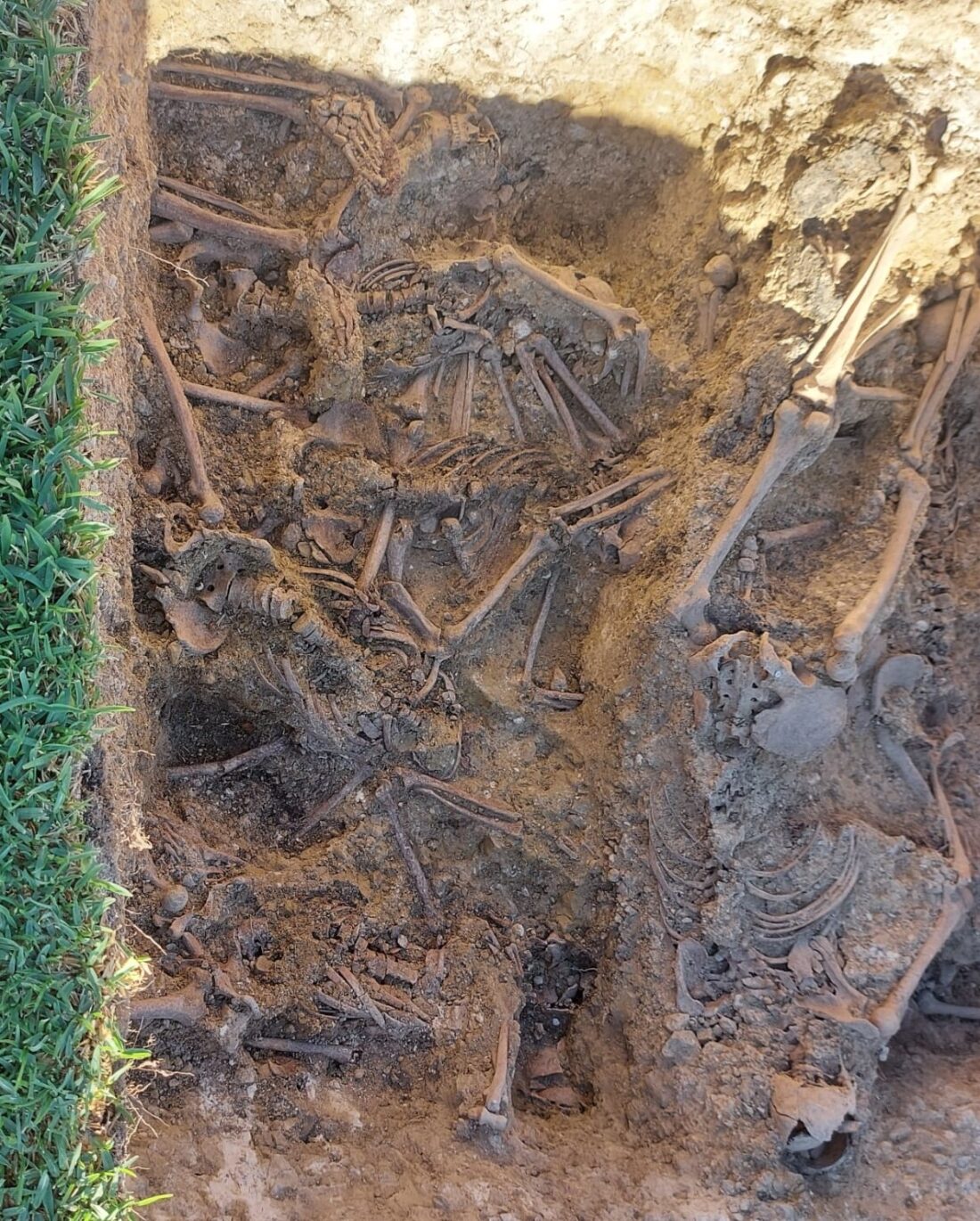 CGT Huelva solicita la exhumación de los restos de asesinados durante la guerra civil
