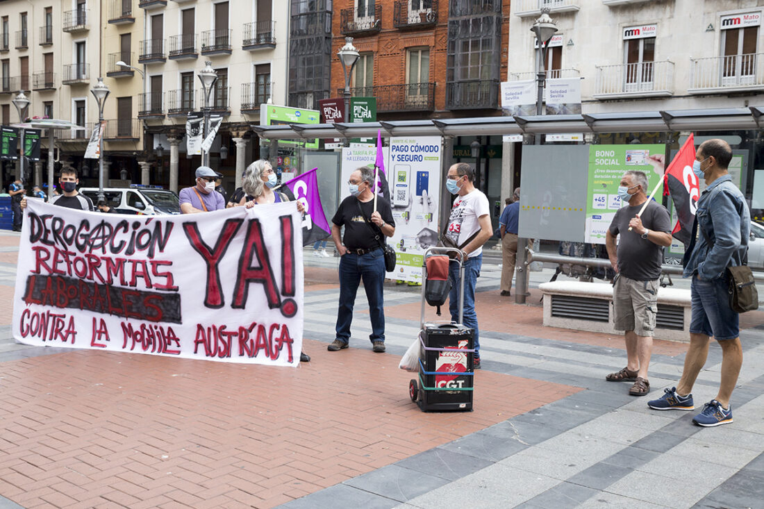 Concentración por la derogación de las Reformas Laborales en Valladolid