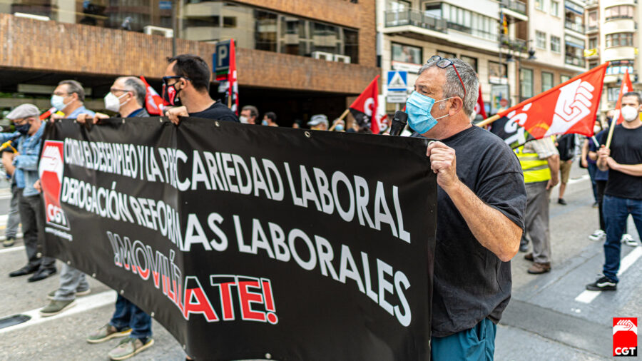 27-M: Manifestaciones por la derogación de las Reformas Laborales - Imagen-14