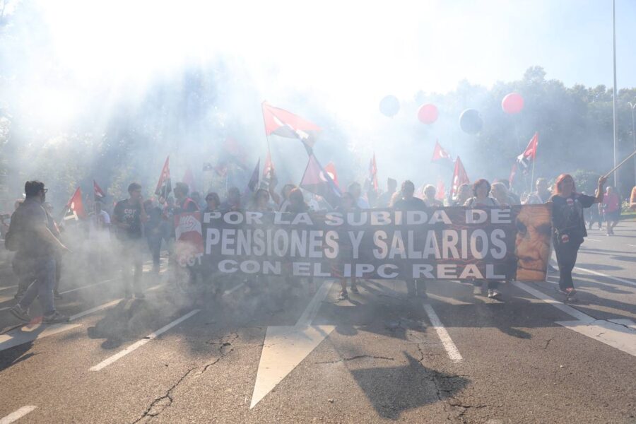 15-O: Manifestación en Madrid por la subida de pensiones y salarios - Imagen-4