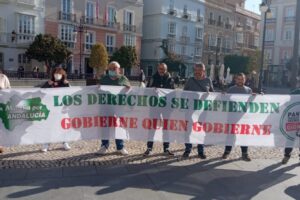 Presentación pública de la manifestación unitaria del 28F en Cádiz