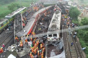 CGT muestra su solidaridad con la clase trabajadora india tras el siniestro en la red ferroviaria de una de las zonas más pobladas del planeta