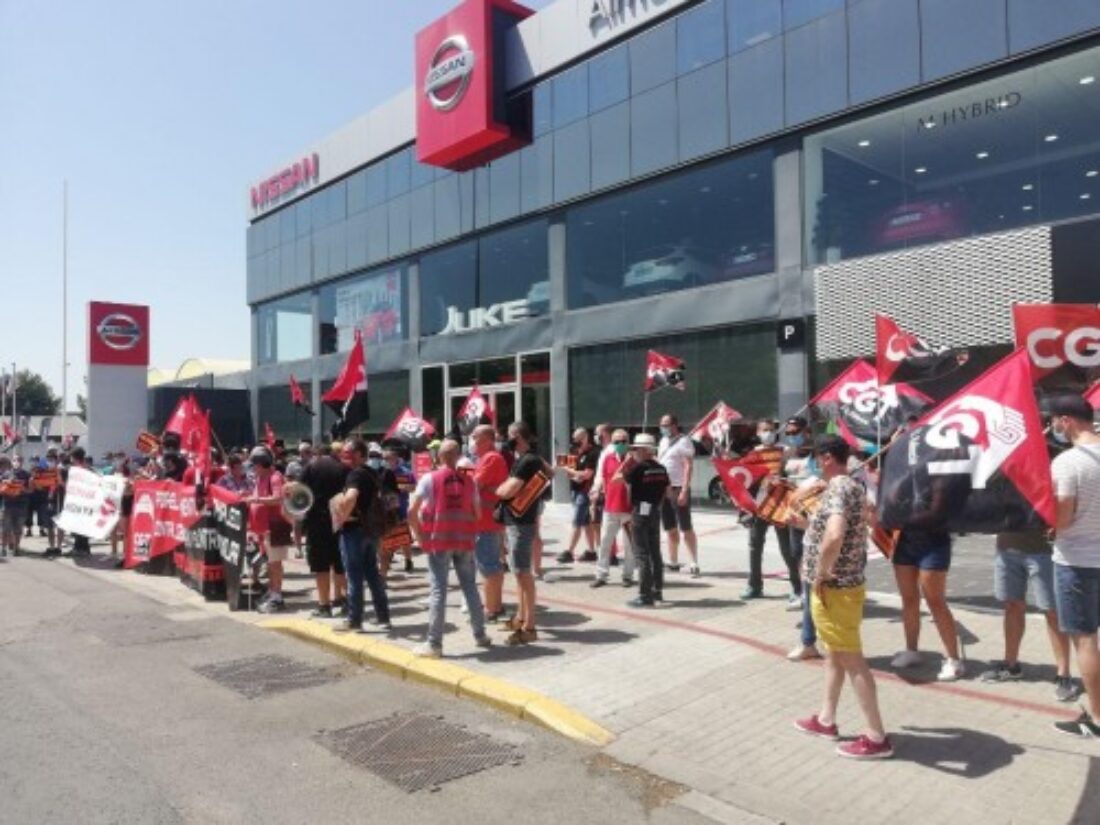 CGT se moviliza en más de 20 ciudades del Estado español contra el cierre de Nissan