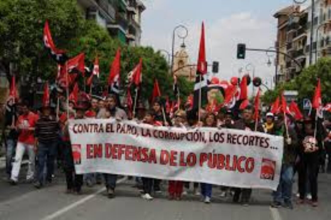 Concentración ante la Diputación Provincial en defensa de los derechos laborales de sus empleados/as