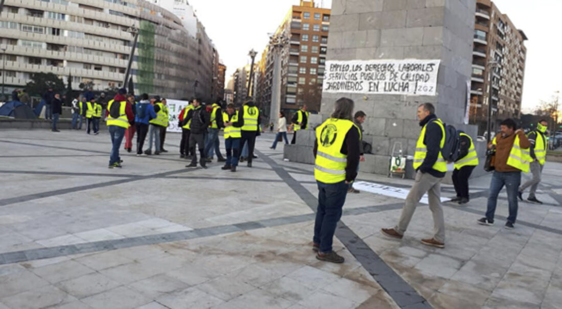 Acampada de la plantilla de Parques y Jardines de Zaragoza contra la precariedad y la explotación laboral