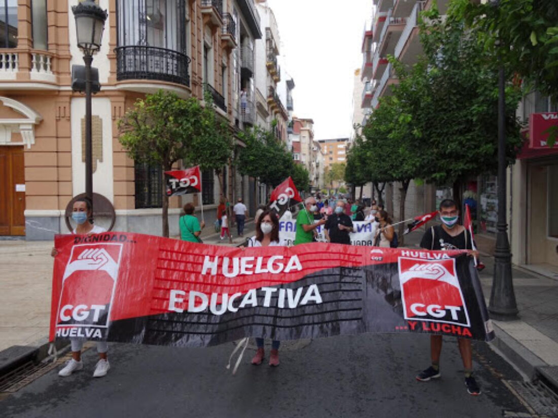 CGT califica la huelga educativa de gran éxito